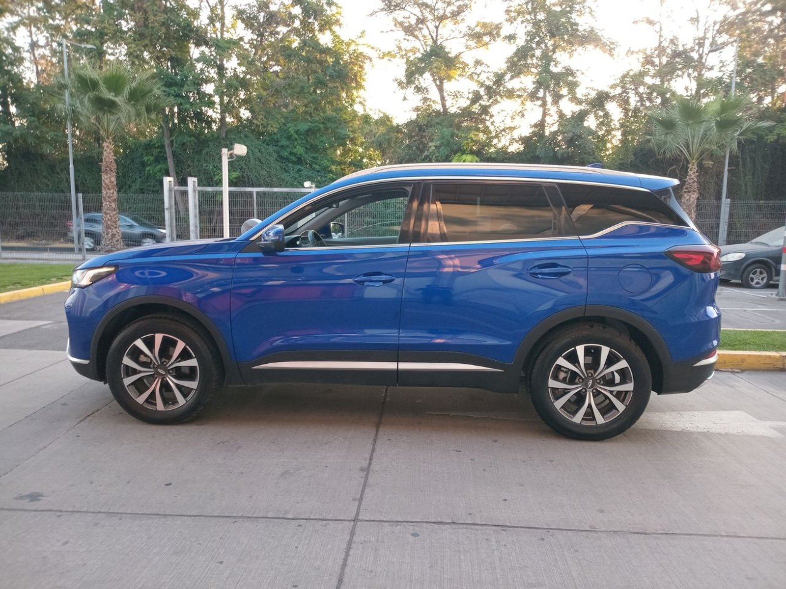 Chery Tiggo 7 Pro 1.5t Glx 4x2 Cvt At 5p 2024 - Foto 4 de 8