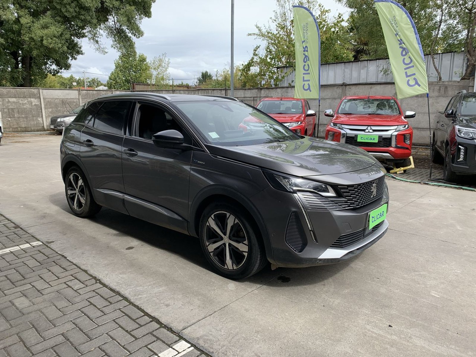 Peugeot 3008 1.6 Gt Hybrid4 300 4x4 Eat8 5p 2024 - Foto 3 de 8
