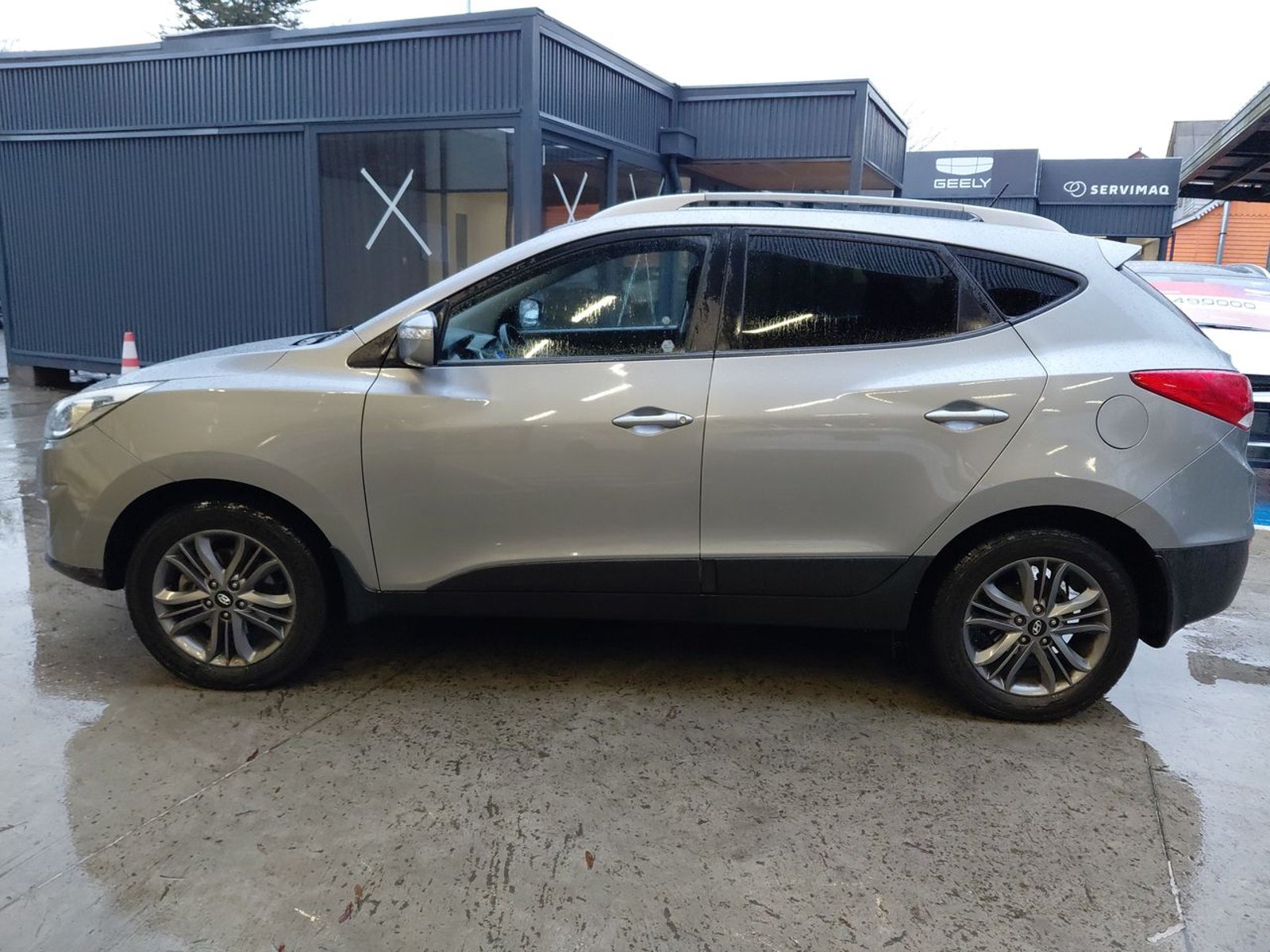 Hyundai Tucson 2.0 Gl 2wd Lm Pe Ac 2ab At 5p 2016 - Foto 4 de 8