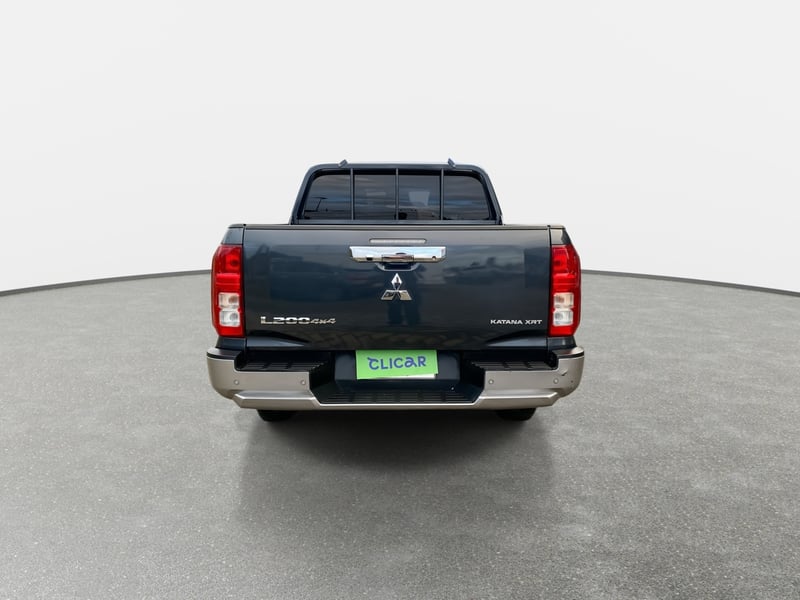 Mitsubishi L200 2.4 Katana Xrt Diesel 4x4 Dob. Cab. Euro6 Mt 4p 2026 - Imagen 6 de 8