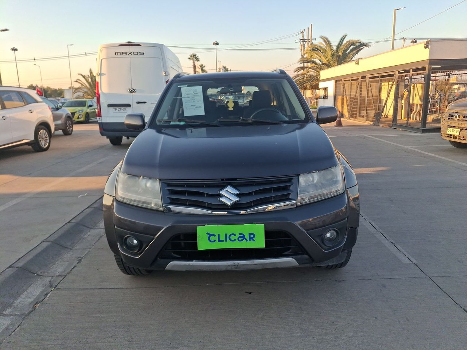 Suzuki Grand Nomade 2.4 Glx Sport 4x2 Mt 5p 2018 - Foto 2 de 8
