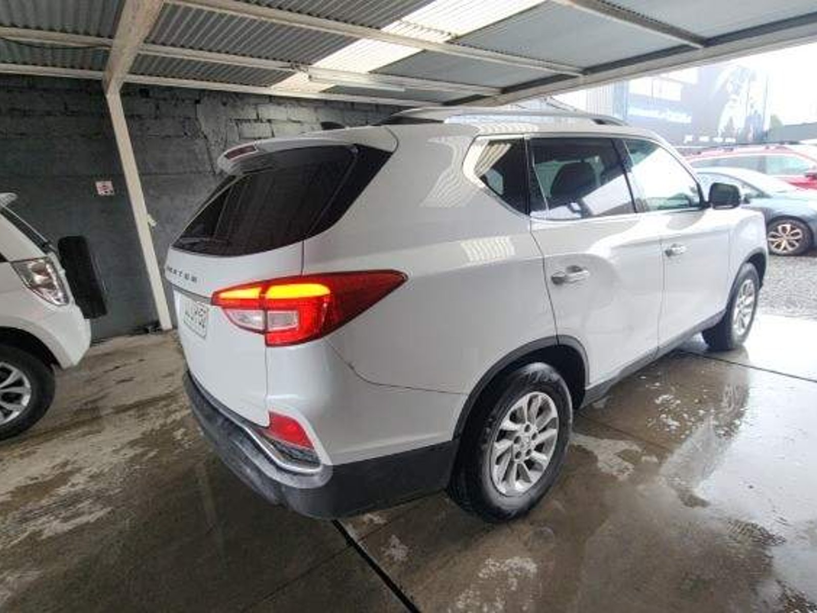 SsangYong Rexton 2.2 Diesel Yrx301 4x2 Mt 5p 2020 - Foto 4 de 5