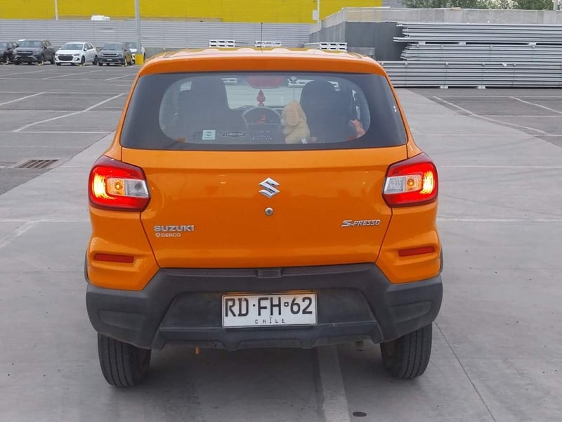 Suzuki Spresso 1.0 Glx Adventure 4x2 Mt 5p 2021 - Imagen 5 de 5