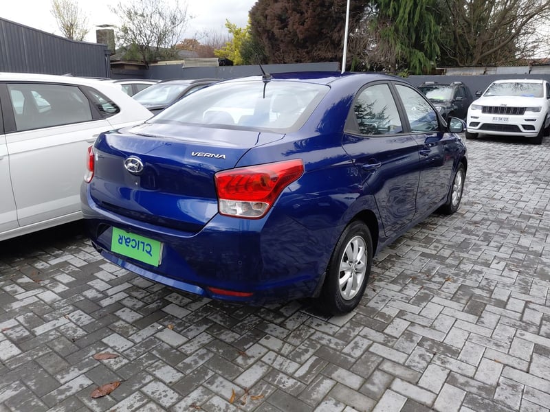 Hyundai Verna 1.4 Cb Plus 4x2 Mt5 4p 2021 - Imagen 7 de 8