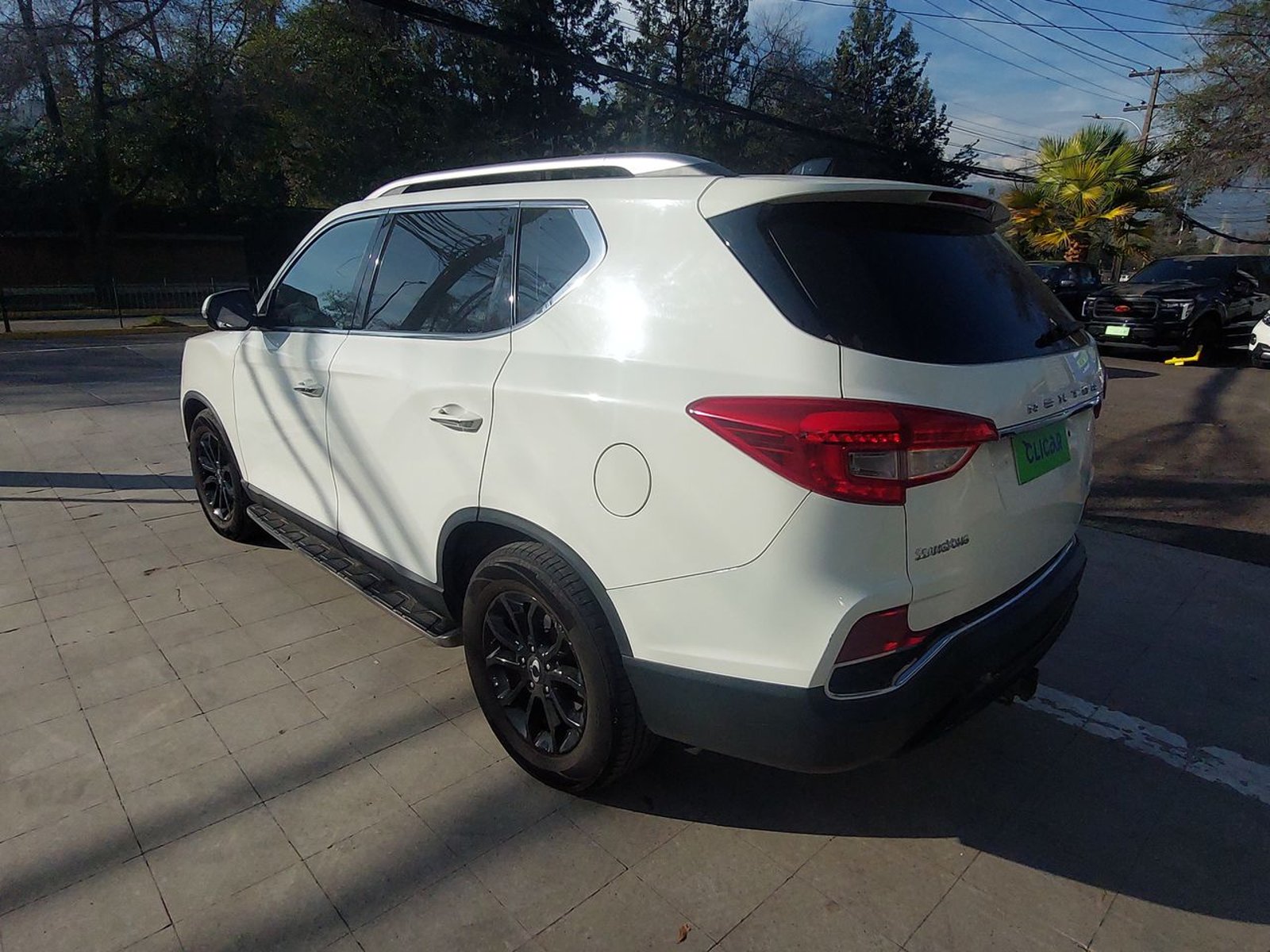 SsangYong Rexton 2.2 Yrx201 Diesel 4x2 At 5p 2018 - Imagen 5 de 8