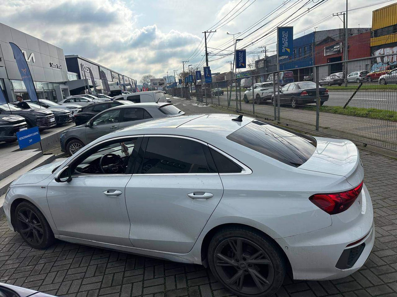 Audi A3 1.4 Tfsi 35 Sport 4x2 Sdn At 4p 2024 - Imagen 8 de 8