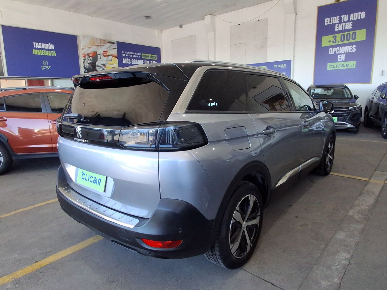 Peugeot 5008 1.5 Allure Pack Bluehdi 130 4x2 Eat8 5p 2024 - Imagen 7 de 8