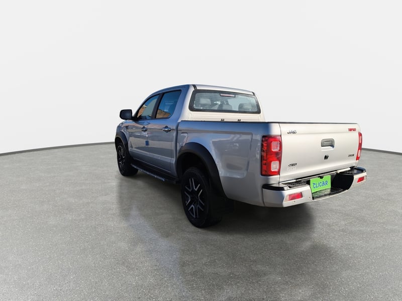 JAC T8 2.0 Luxury 4x4 Diesel Mt 4p 2023 - Imagen 5 de 8