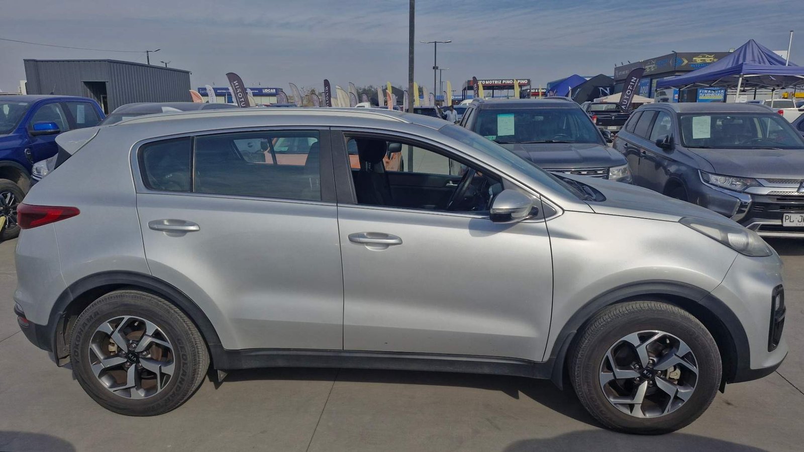 Kia Sportage 2.0 Lx 2wd 6mt 5p 2021 - Foto 3 de 8