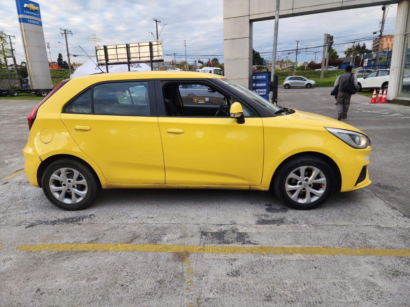 MG Mg 3 1.5 Std 4x2 Hb Mt 5p 2023 - Foto 3 de 5