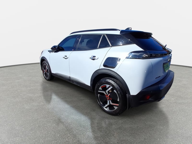Peugeot 2008 1.2 Allure Pack Puretech 130hp 4x2 Mt 5p 2025 - Imagen 5 de 8