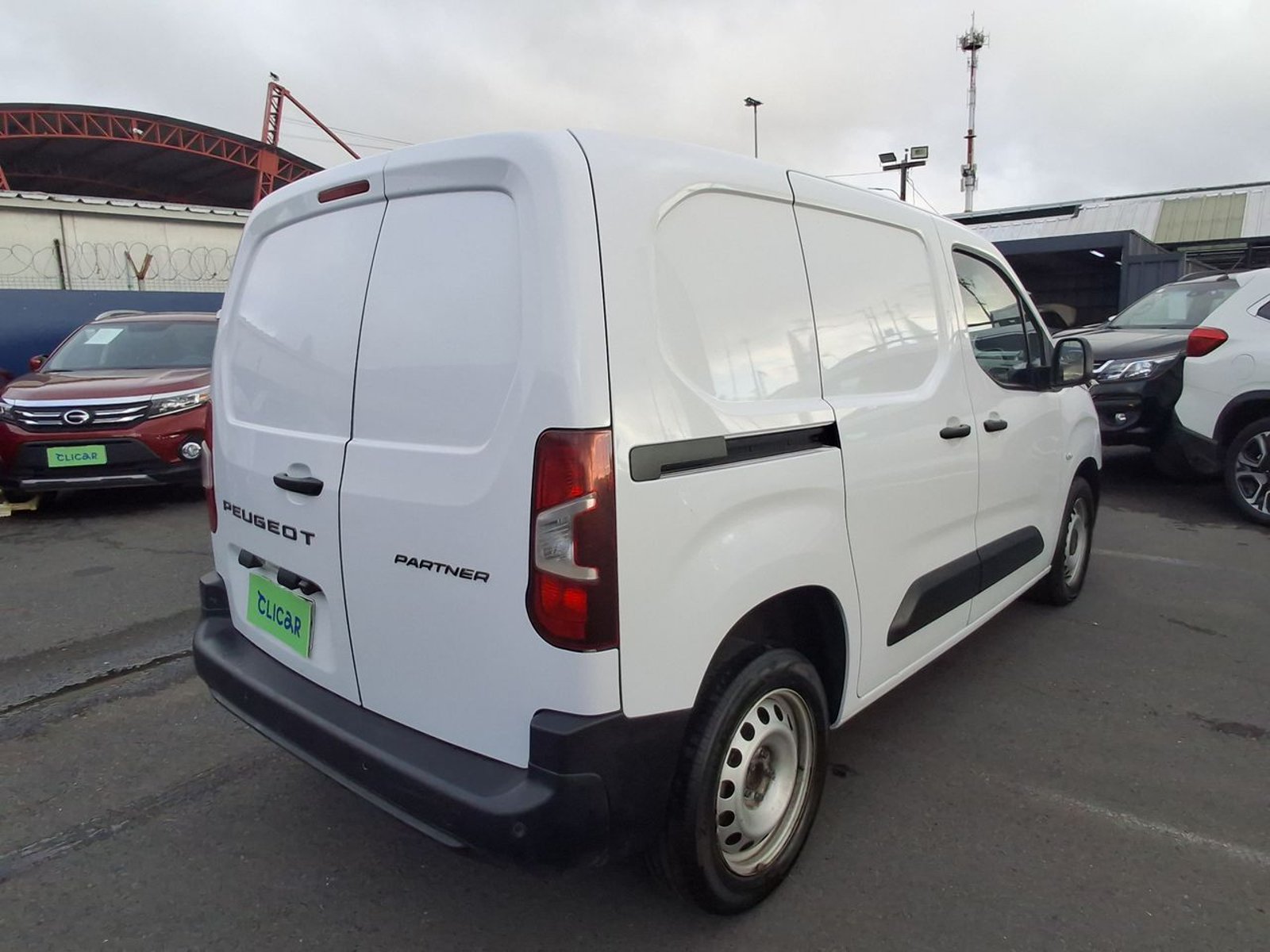 Peugeot Partner 1.5 L1 Hdi Diesel 100hp 4x2 Mt 5p 2025 - Imagen 7 de 8