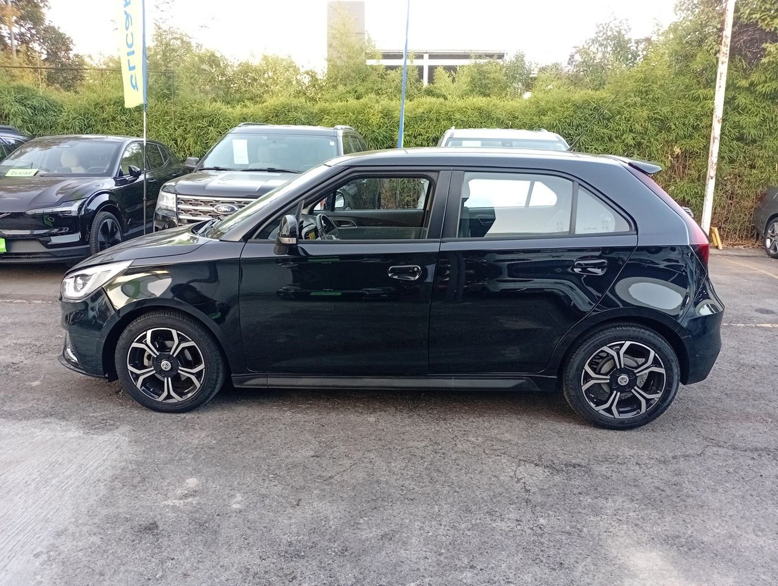 Mg Mg 3 1.5 Comfort 4x2 Hb At 5p 2023 - Foto 4 de 8