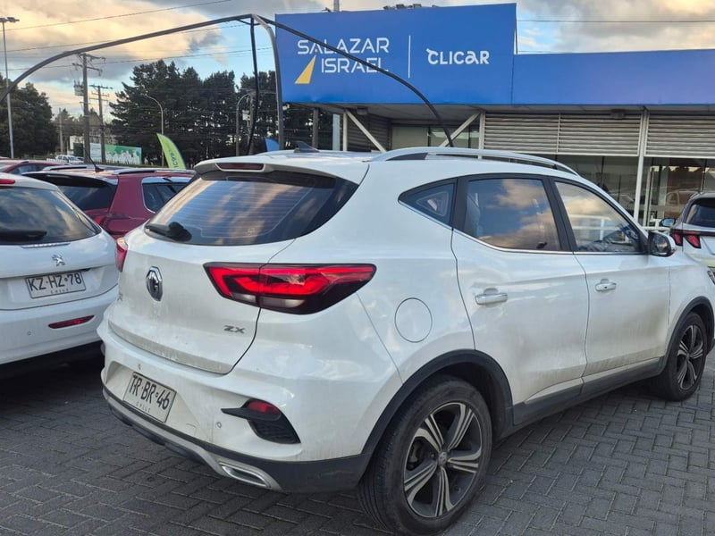 MG Mg Zx 1.5 Dlx 4x2 Mt 5p 2024 - Imagen 4 de 5