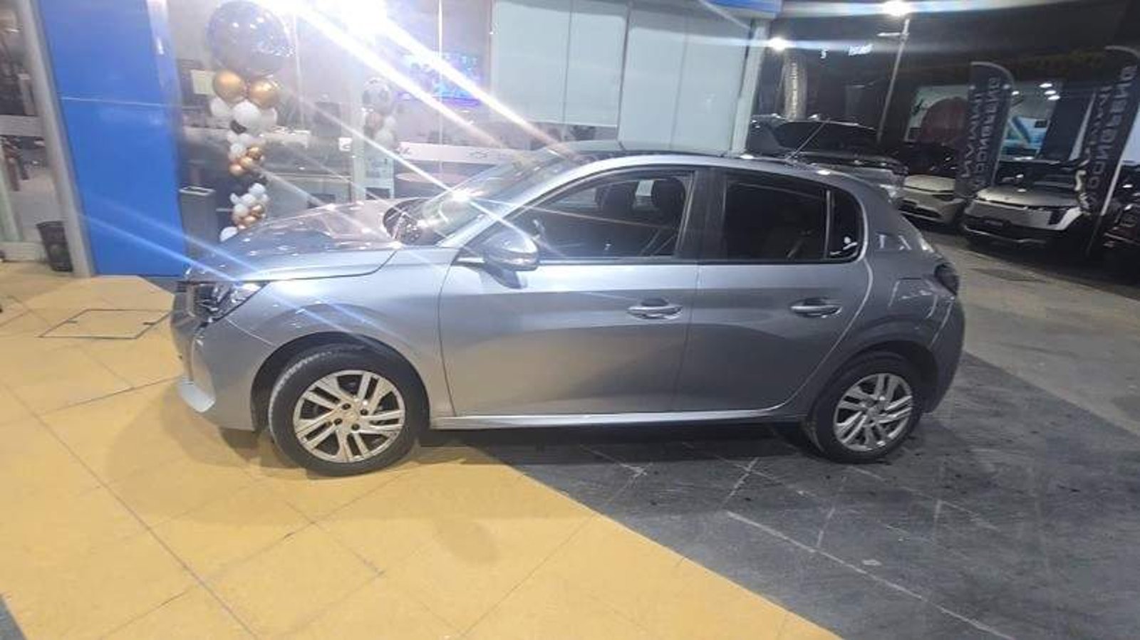 Peugeot 208 1.2 Style Puretech 75 4x2 Mt 5p 2023 - Imagen 8 de 8