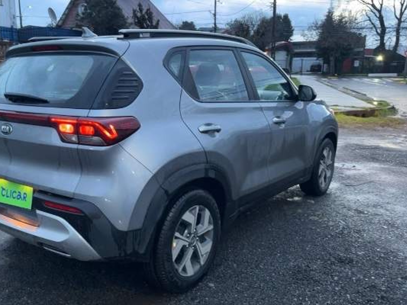 Kia Sonet 1.5 Ex Plus 4x2 6mt 5p 2022 - Foto 4 de 5