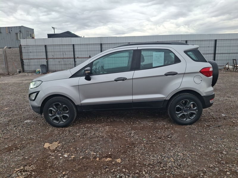 Ford Ecosport 1.5 Freestyle 4x2 Mt 5p 2018 - Imagen 4 de 8