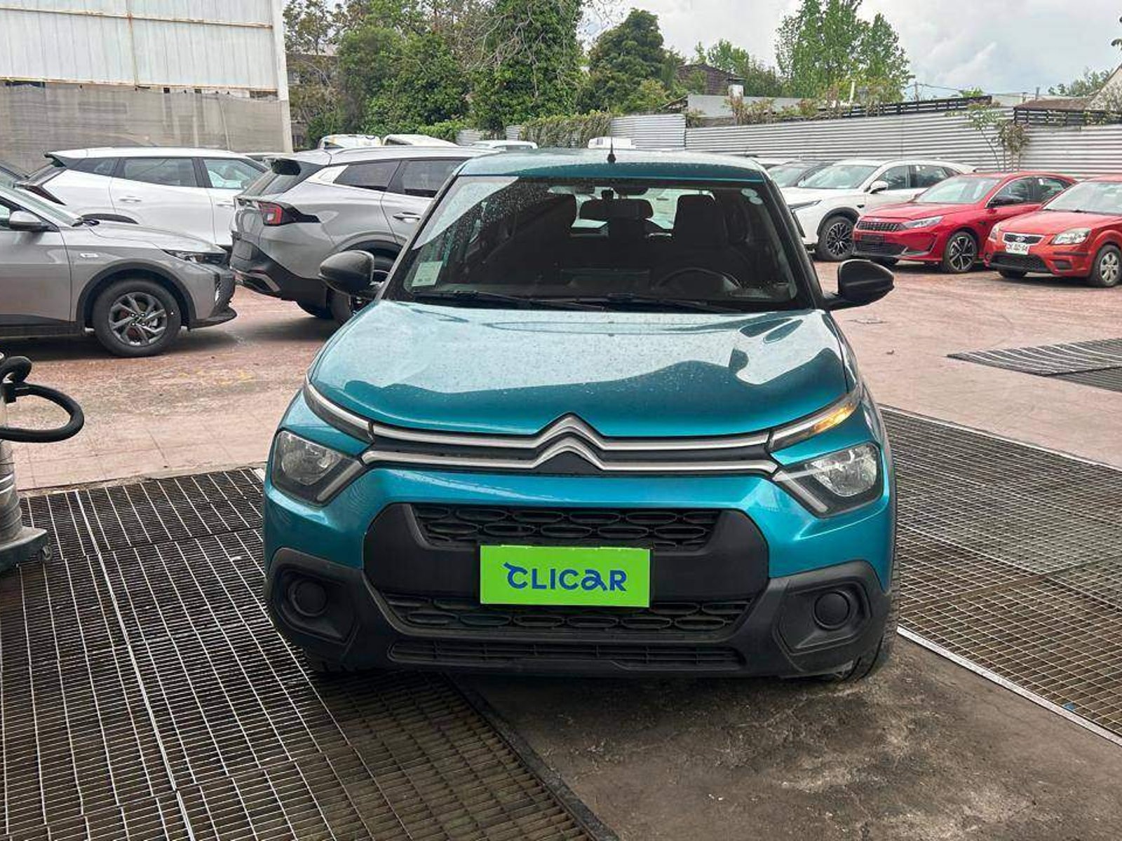 Citroën C3 1.2 Live Puretech 4x2 82 Bvm Mt 5p 2024 - Foto 2 de 5