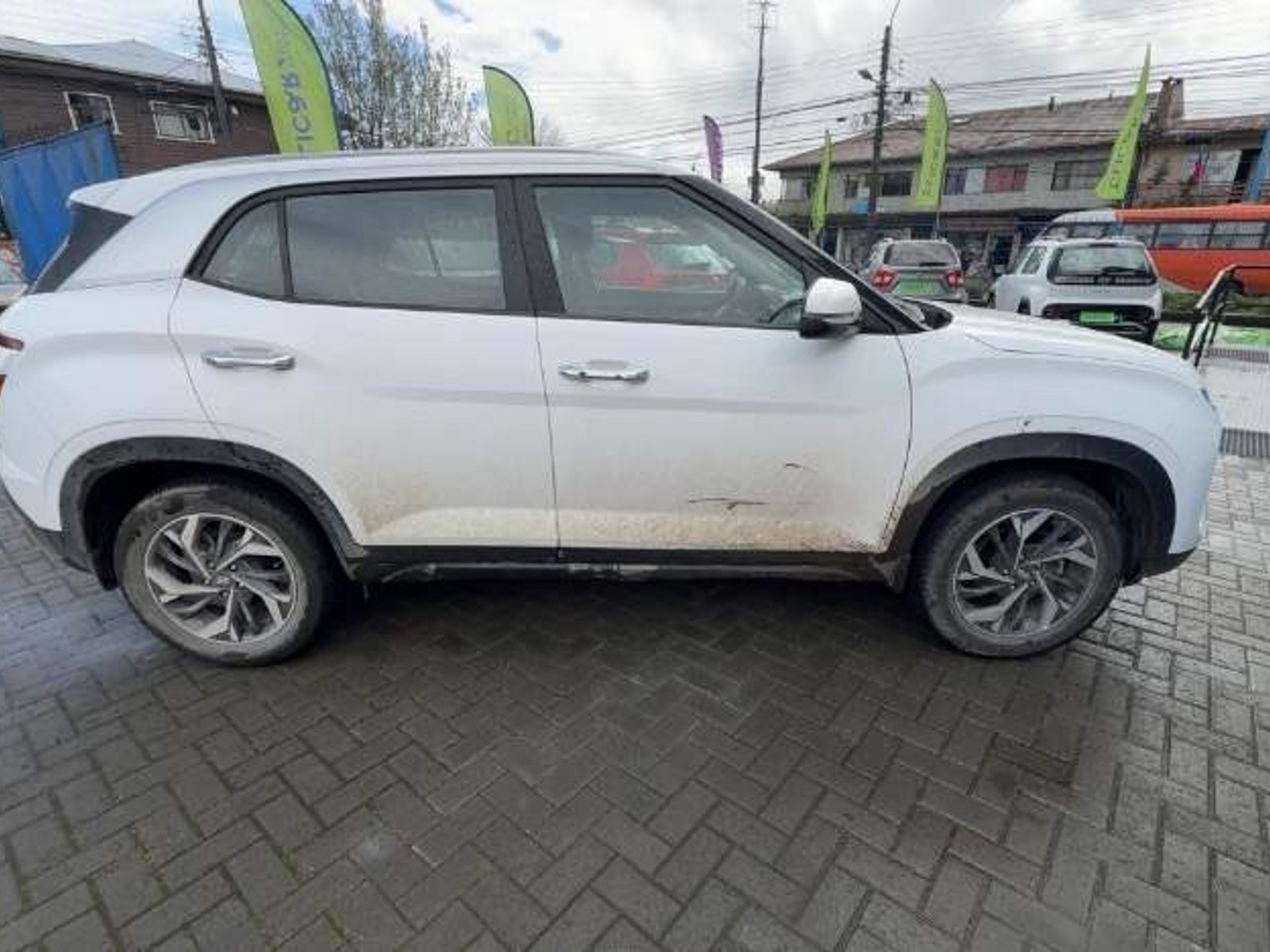 Hyundai Creta 1.5 Plus Su2id 4x2 Mt 5p 2025 - Foto 3 de 5