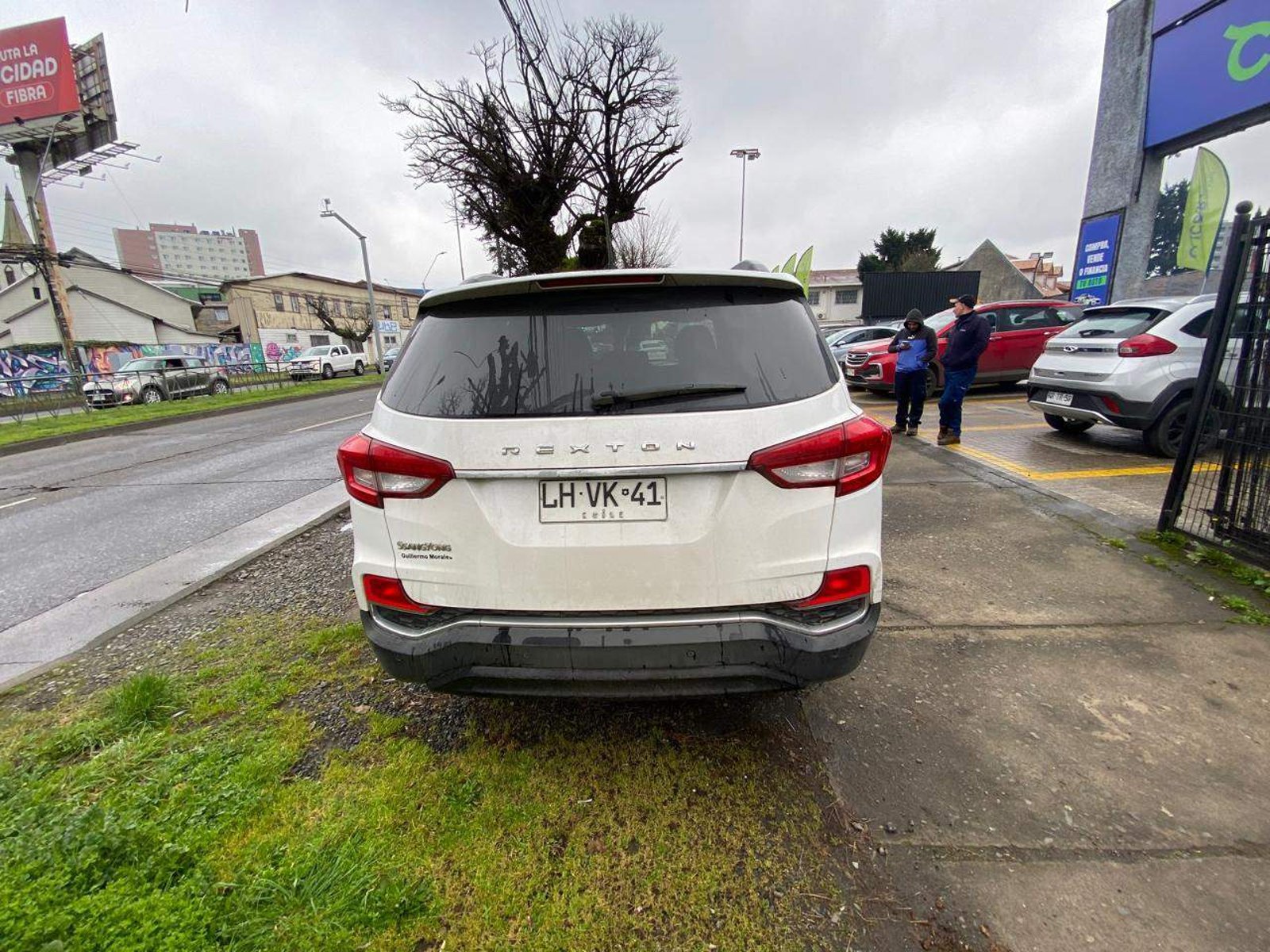 SsangYong Rexton 2.2 Diesel 4x2 Yrx201 At 5p 2019 - Imagen 4 de 4