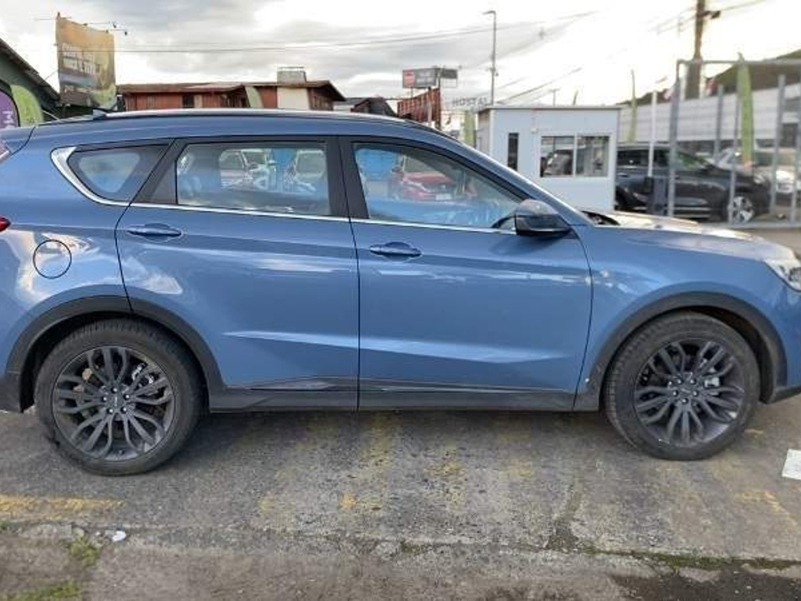 Jetour X70 1.5t Lux 4x2 Mt 5p 2026 - Foto 3 de 5