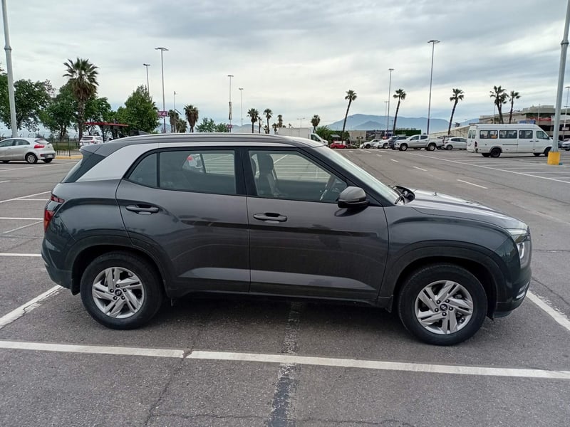 Hyundai Creta 1.5 Plus Su2i 4x2 Mt 5p 2022 - Imagen 3 de 5