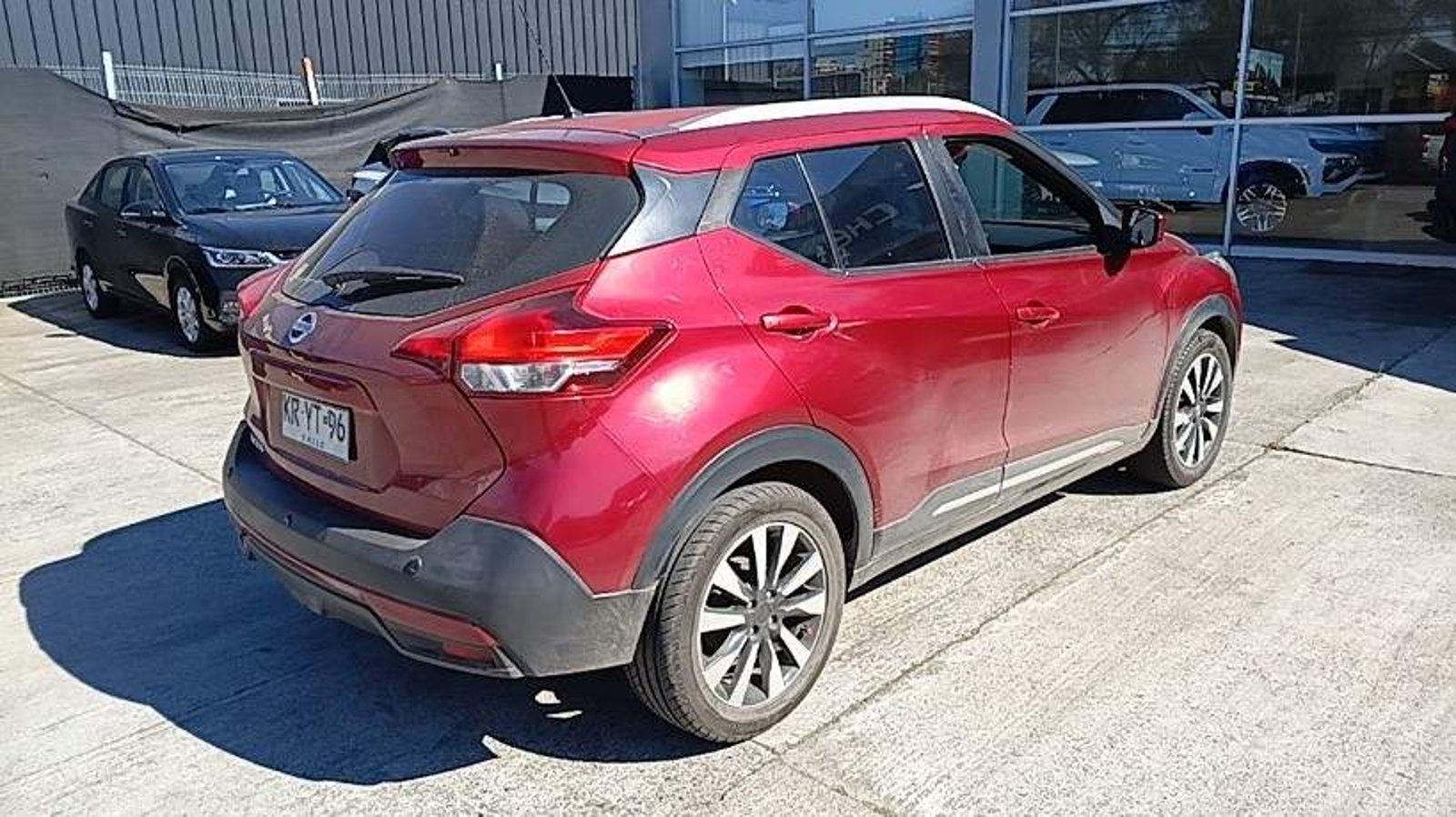 Nissan Kicks 1.6 Advance 4x2 Mt 5p 2018 - Imagen 3 de 4