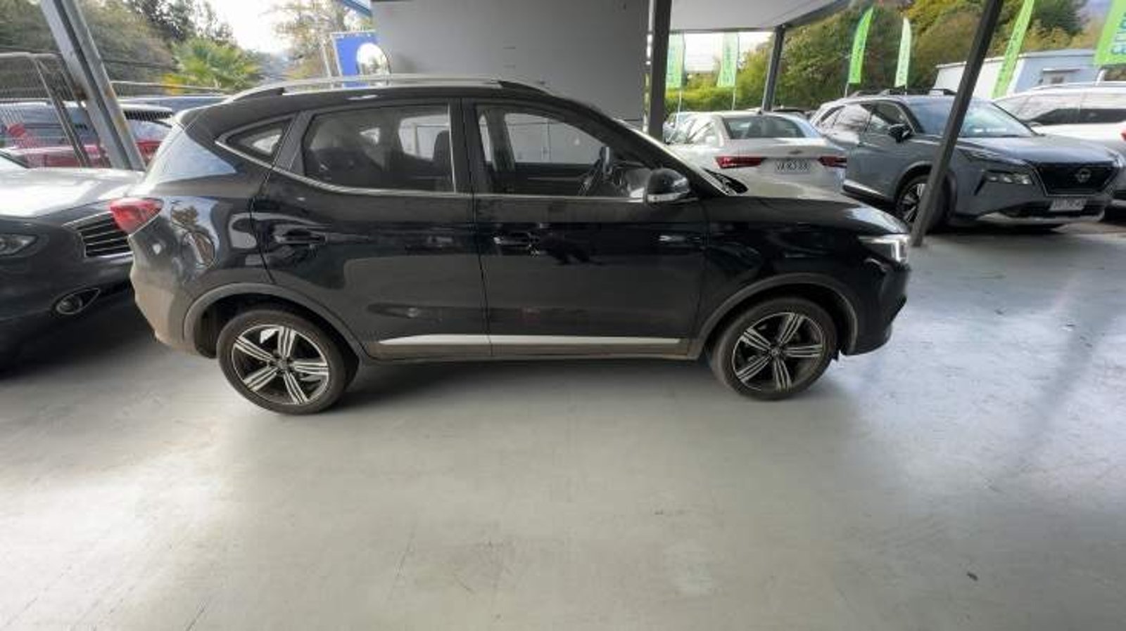 Mg Mg Zs 1.5 Comfort 2wd Mt 5p 2025 - Foto 3 de 8