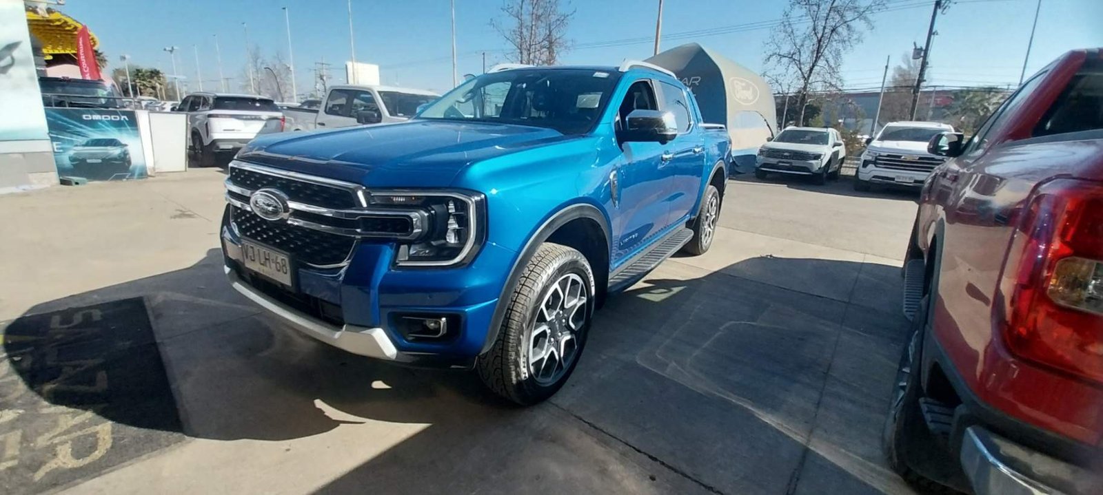 Ford Ranger 3.0 Ltd Diesel 4x4 Dob. Cab. At 4p 2025 - Imagen 6 de 8