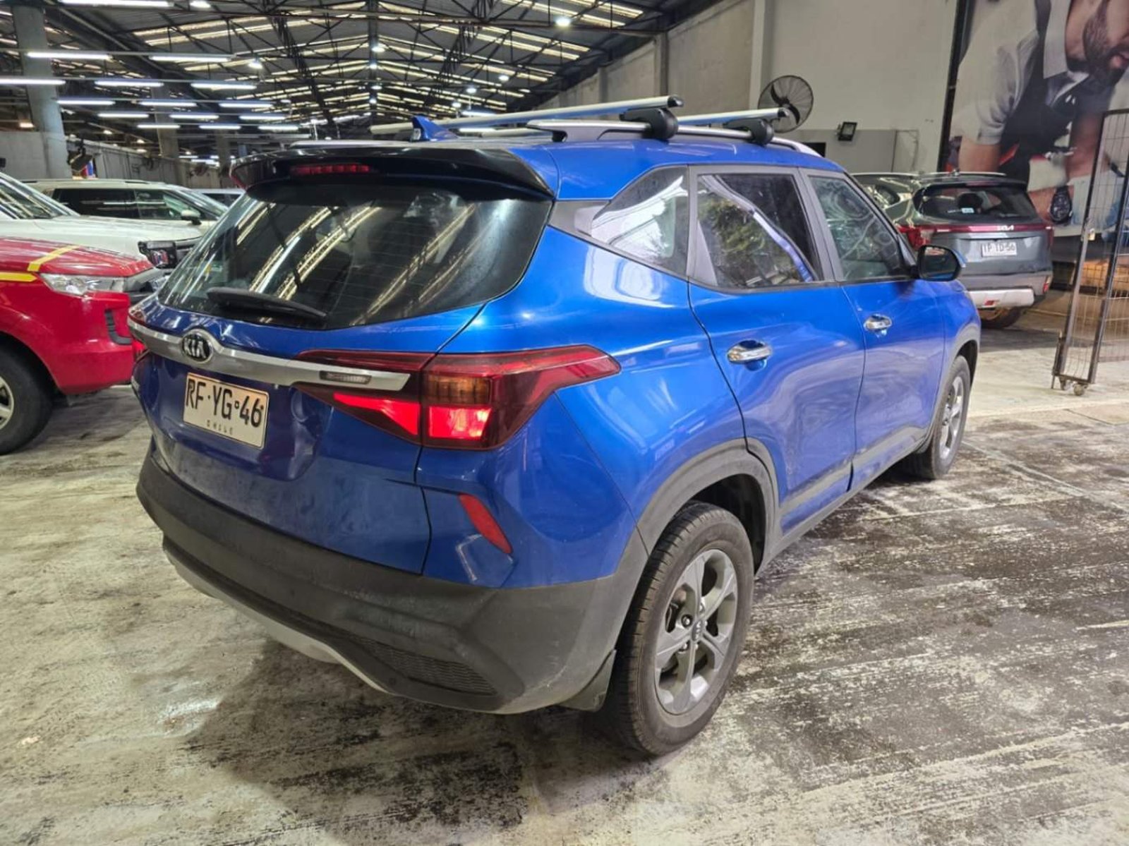 Kia Seltos 1.6 Ex 4x2 6at 5p 2021 - Imagen 3 de 4