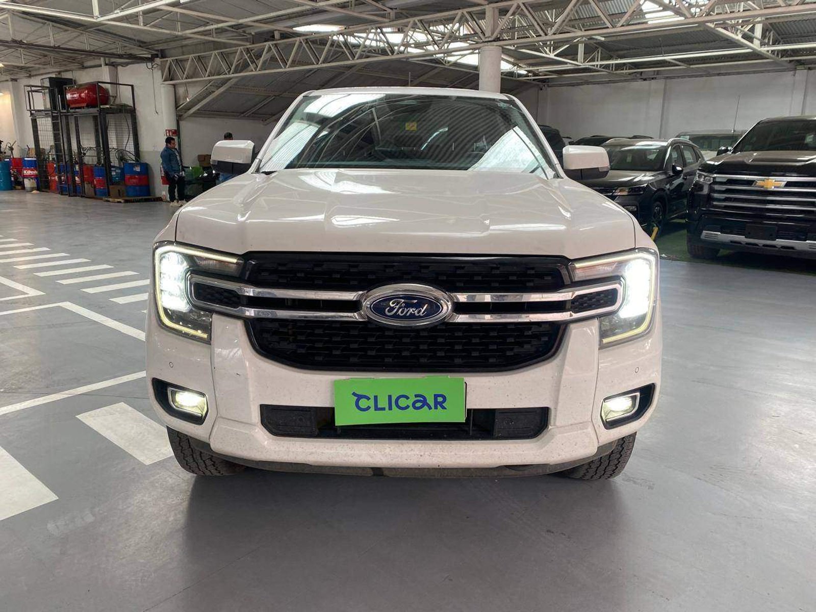 Ford Ranger 2.0 Xlt Diesel 4x4 Dob. Cab. At 4p 2024 - Foto 2 de 5