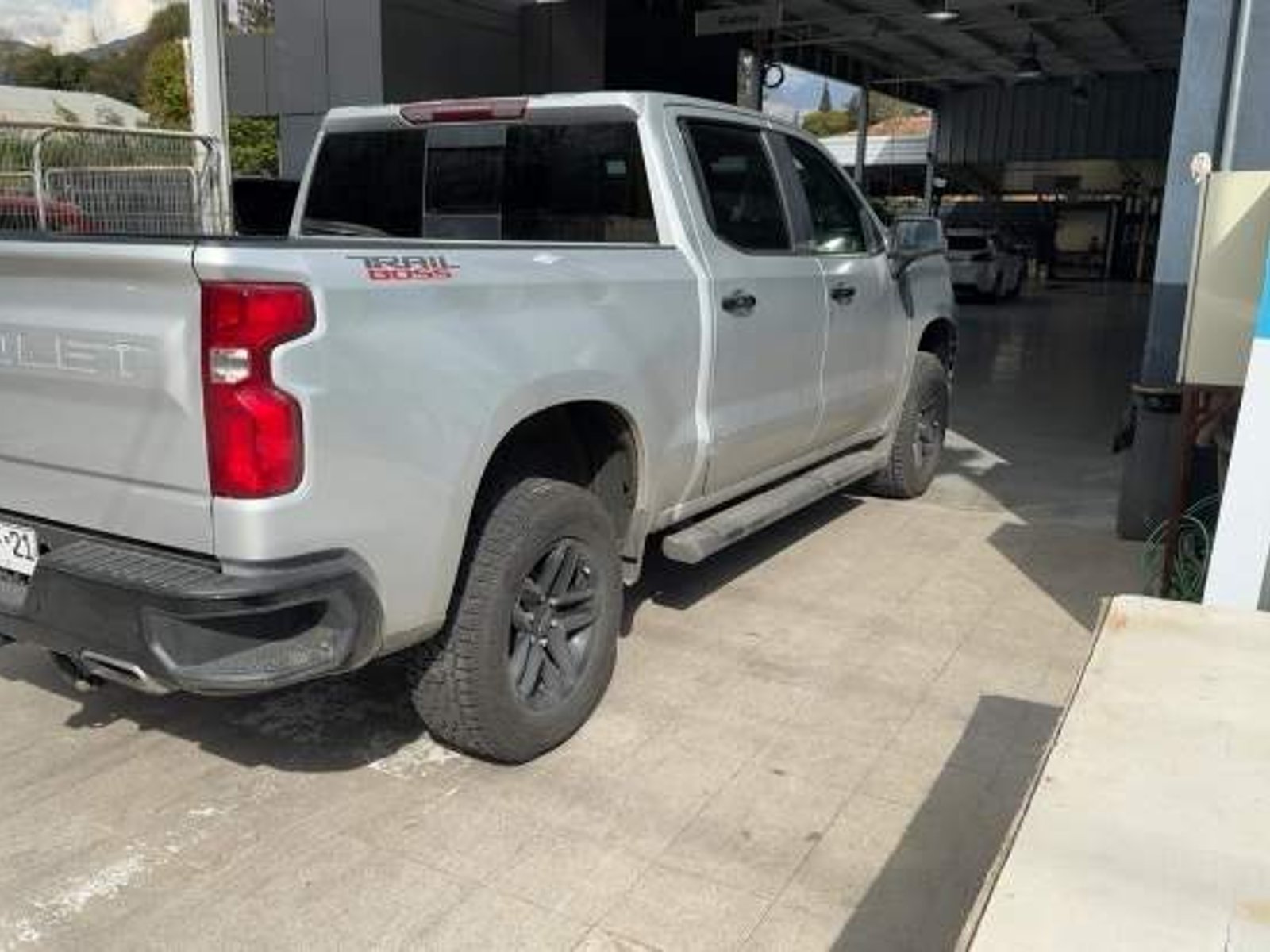 Chevrolet Silverado 5.3 Lt Trailboss 4wd Z71 At 4p 2019 - Foto 4 de 5