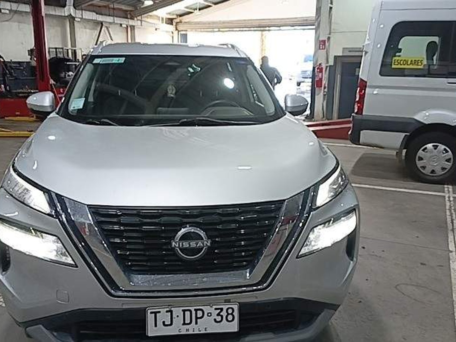 Nissan X-trail 2.5 Sense 4x2 3row Cvt At 5p 2024 - Foto 2 de 5