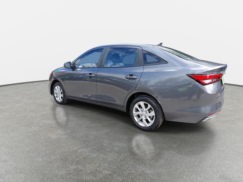 Chevrolet Sail 1.5 Nb Ltz R 4x2 Sdn Mt 4p 2024 - Imagen 5 de 8