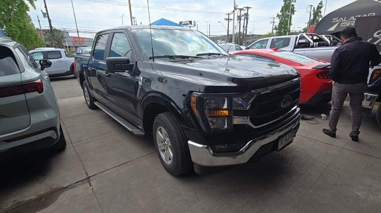 Ford F-150 3.3 Xlt Cc Dob. Cab. 4x2 A… 2024