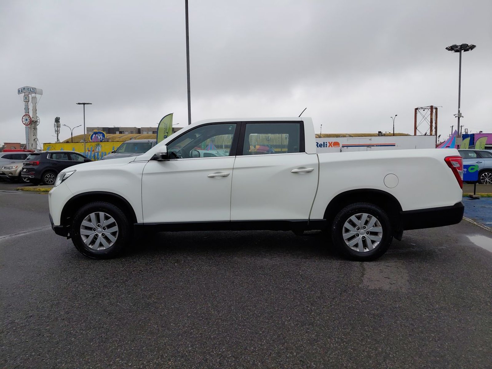 SsangYong Musso 2.2 Grand Lx Td Diesel 2wd Nueva Radio Mt6 4p 2024 - Foto 4 de 8
