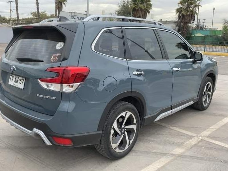 Subaru Forester 2.5i Limited Eyesight Gardx Awd At 5p 2025 - Imagen 4 de 5