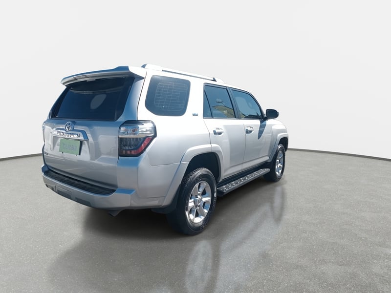 Toyota 4runner 4.0 Sr5 Connected Euro V 4x4 At 5p 2023 - Imagen 6 de 8