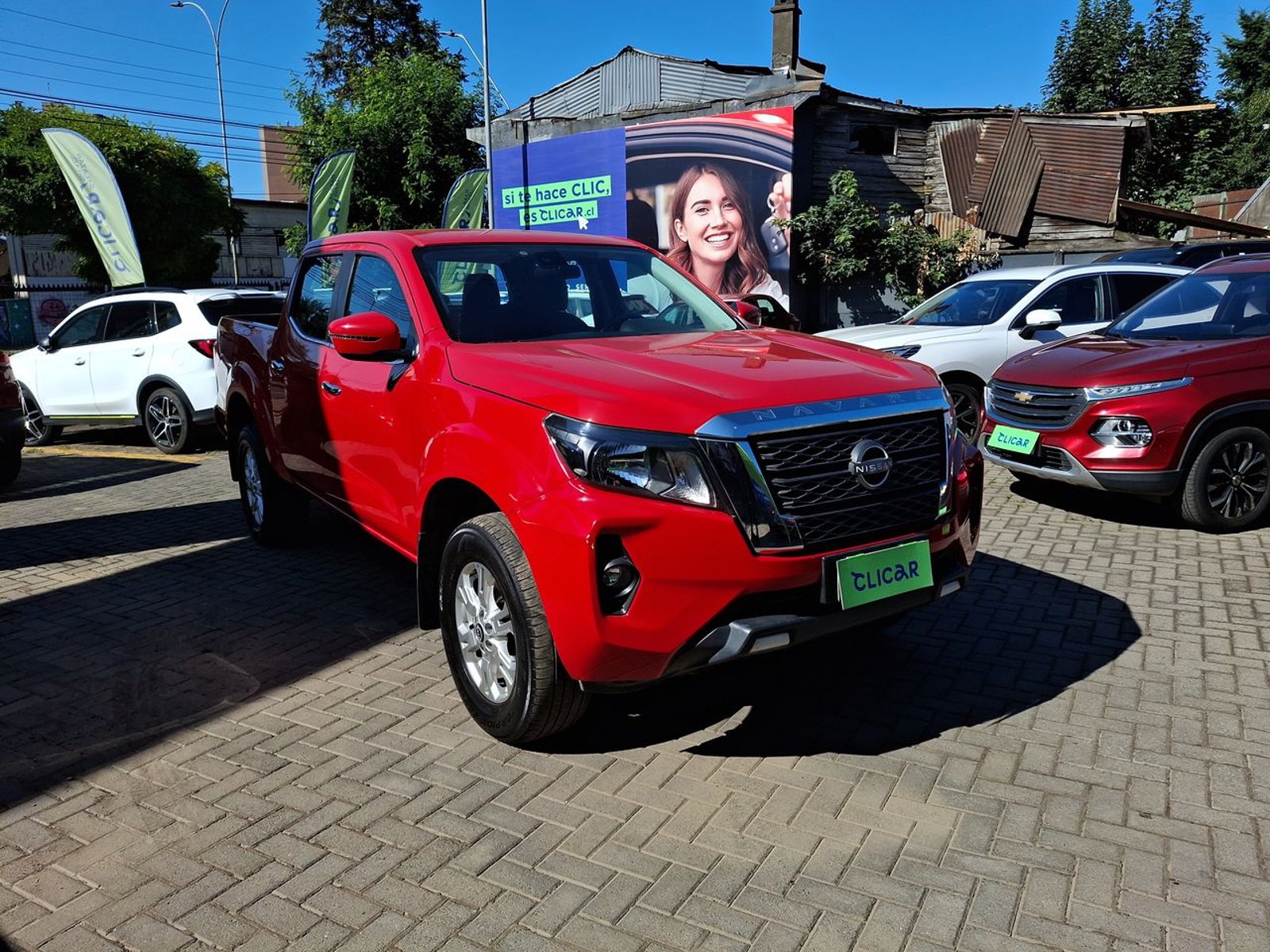 Nissan Navara 2.3d Xe Diesel 4x2 Dob.cab. Mt 4p 2024 - Foto 4 de 8