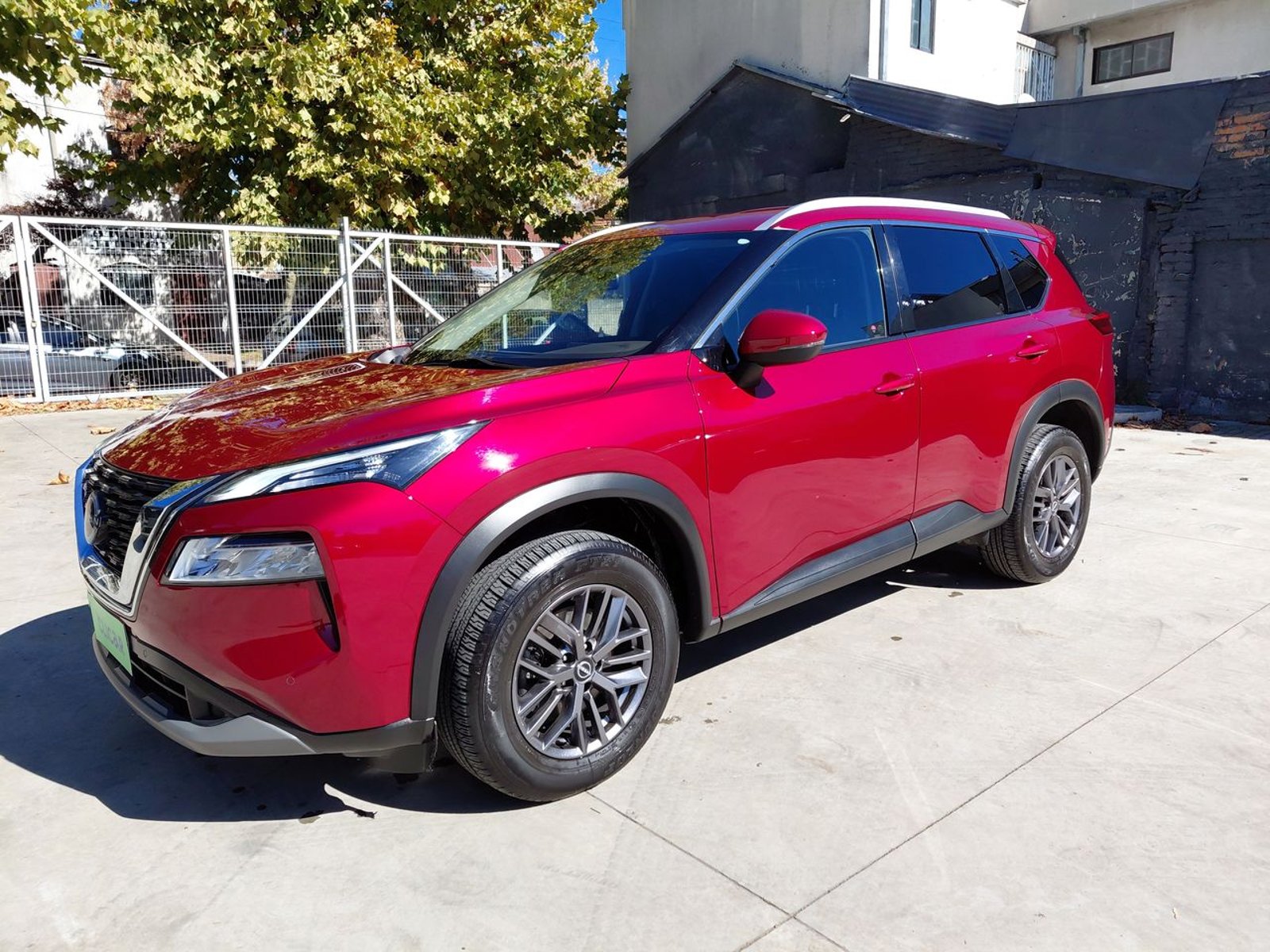 Nissan X-trail 2.5 Sense 4x2 3row Cvt At 5p 2024 - Foto 3 de 8