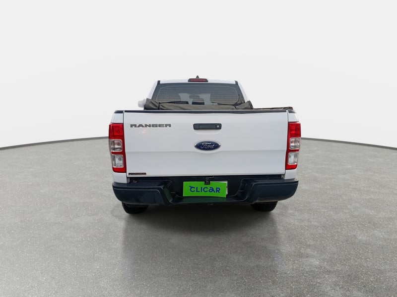 Ford Ranger 2.2 Xl 4x2 Diesel Dob. Cab. Mt 4p 2023 - Imagen 6 de 8