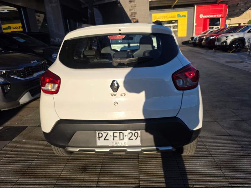 Renault Kwid 1.0 Outsider 4x2 Hb Mt 5p 2021 - Imagen 5 de 5
