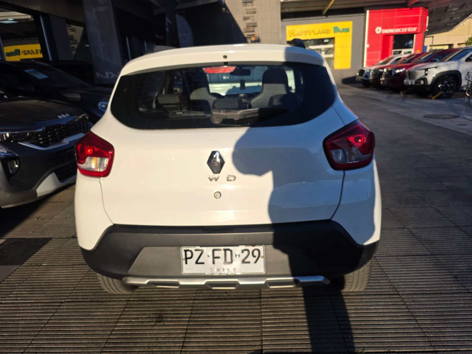 Renault Kwid 1.0 Outsider 4x2 Hb Mt 5p 2021 - Foto 5 de 5