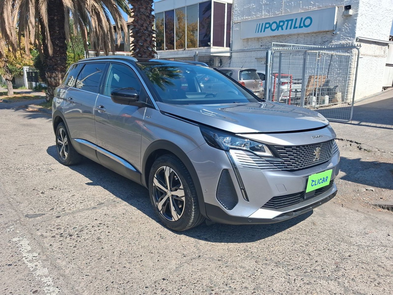 Peugeot 5008 2021