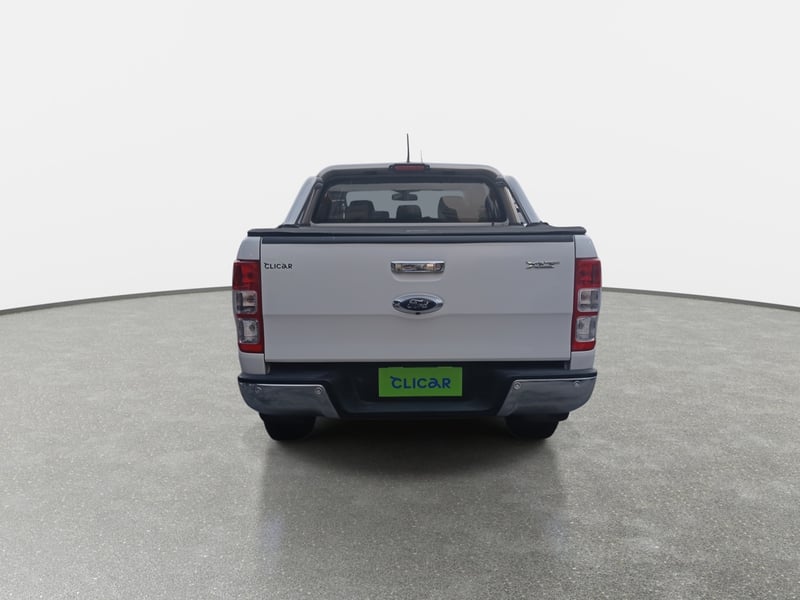 Ford Ranger 2.5 Xlt 4x2 Dob. Cab. Mt 4p 2021 - Imagen 6 de 8