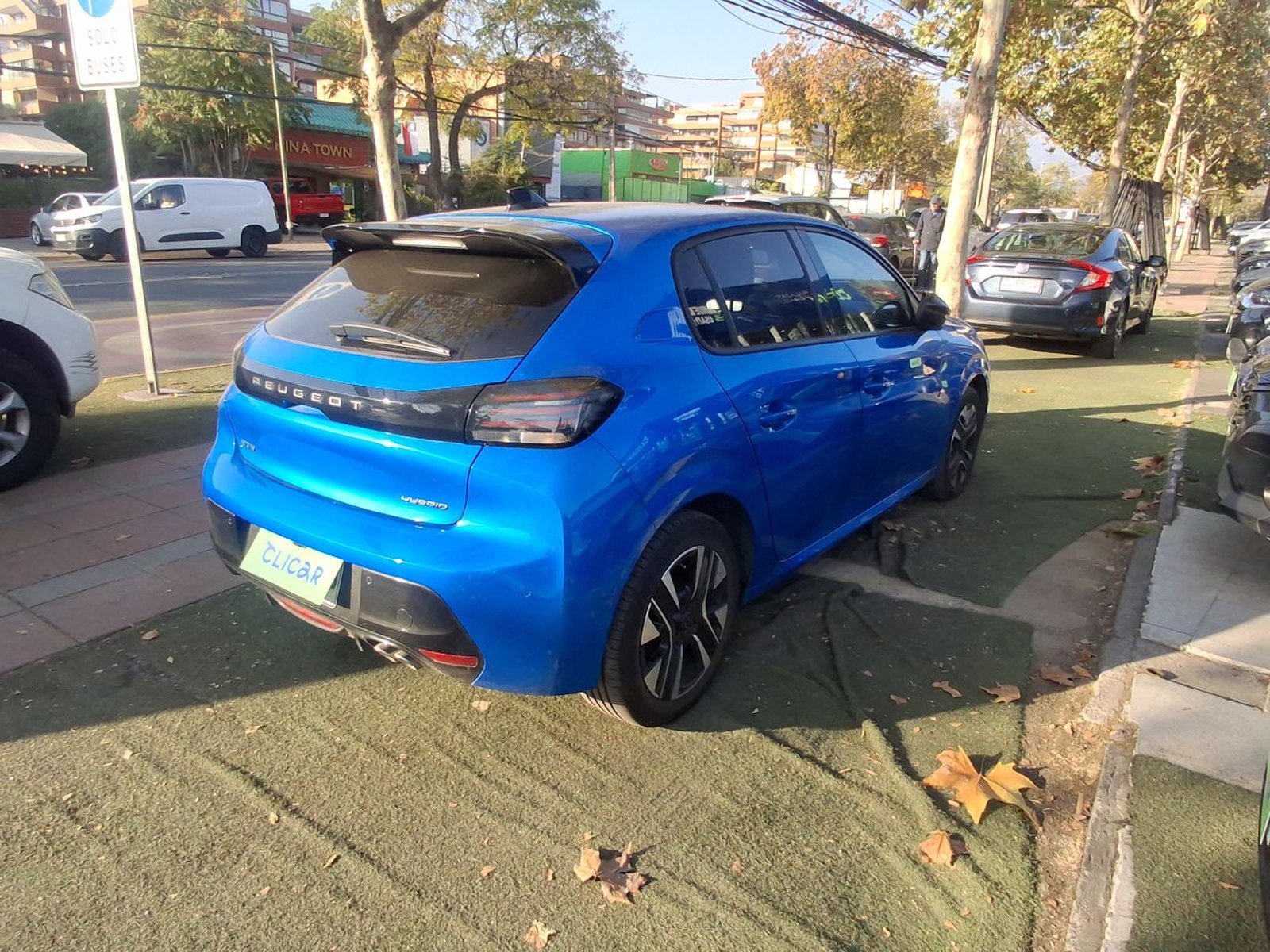 Peugeot 208 1.2 Mca Allure Mhev 136 4x2 Edct6 At 5p 2025 - Imagen 7 de 8