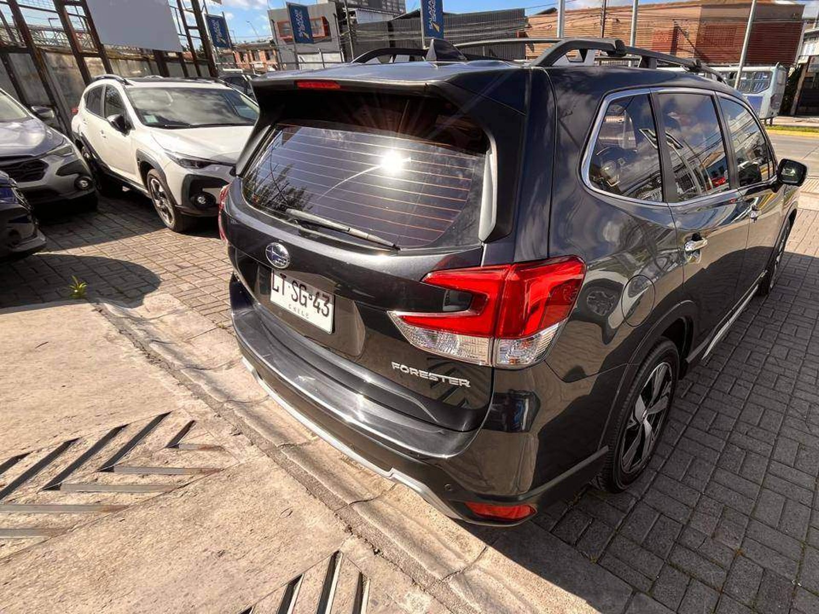 Subaru Forester 2.0i Limited Eyesight Awd At 5p 2020 - Foto 4 de 5