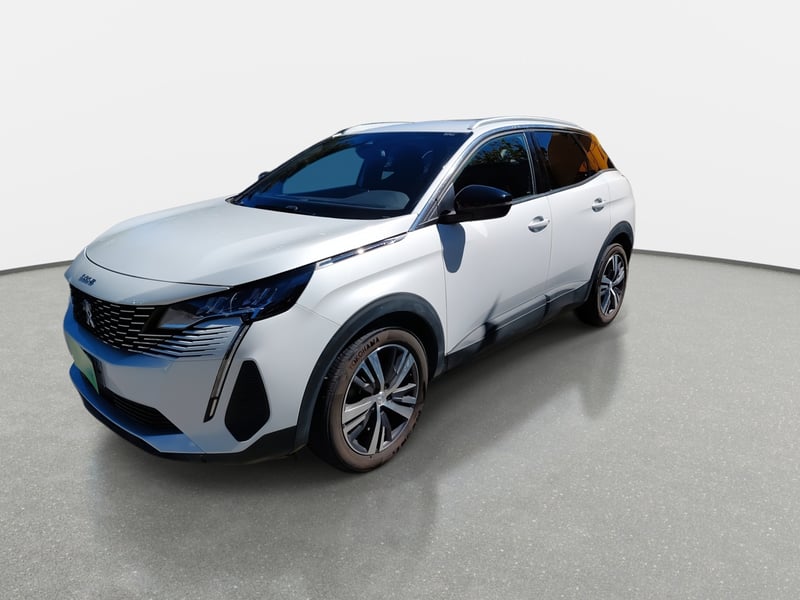 Peugeot 3008 1.2 Active Pack Puretech 130 4x2 Mt6 5p 2024 - Imagen 3 de 8