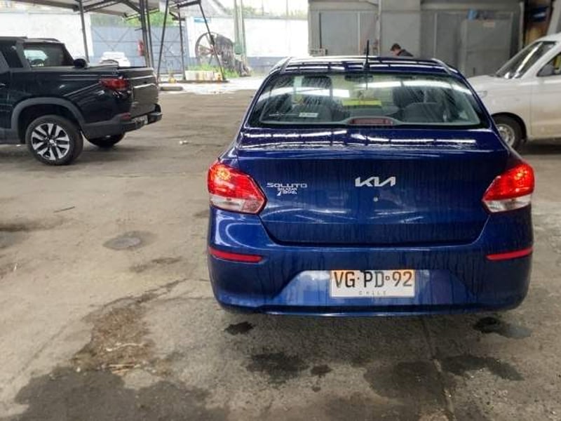 Kia Soluto 1.4 Lx 4x2 E6 Mt 4p 2025 - Imagen 5 de 5