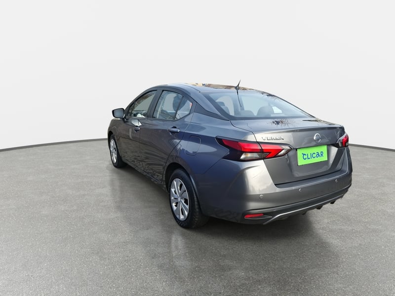Nissan Versa 1.6 Sense 4x2 Mt 4p 2023 - Imagen 5 de 8